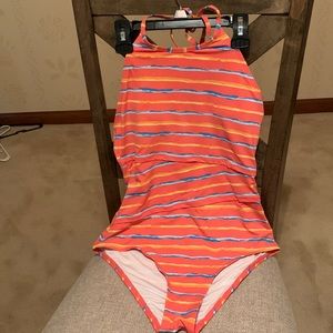 Women’s One piece JMclaughlin swimsuit ties around neck; removable cups